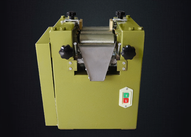 PC-S65三辊研磨机